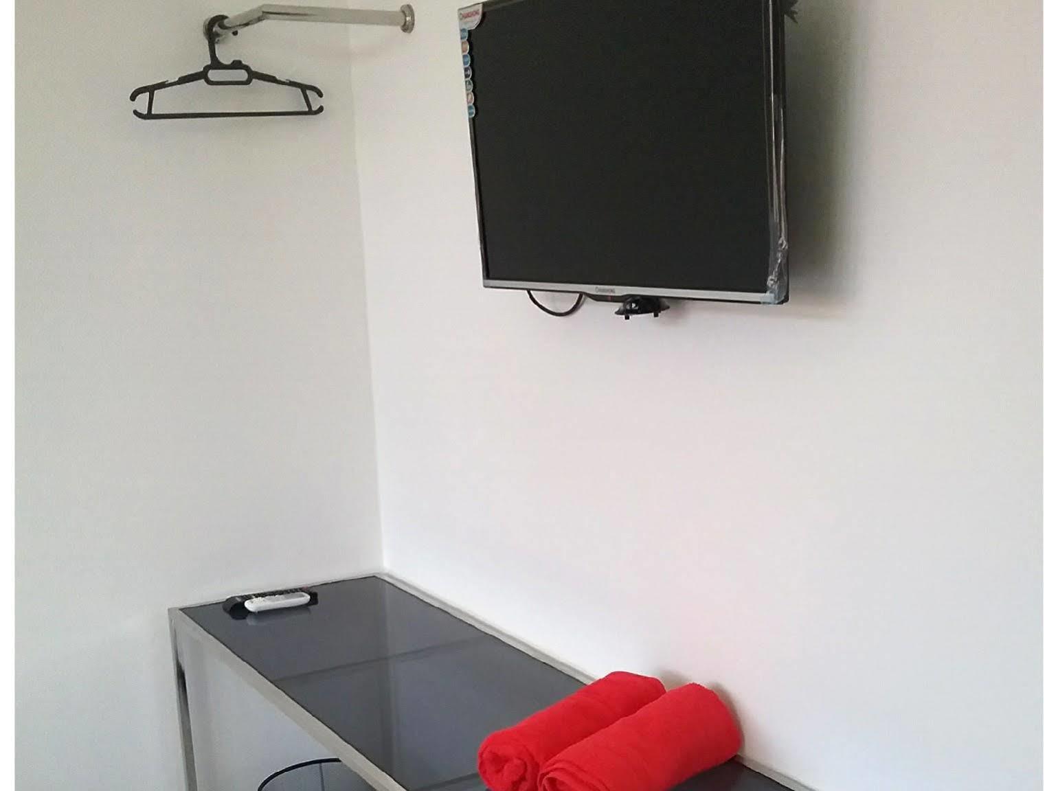 Mess Inn Семаранг Екстер'єр фото